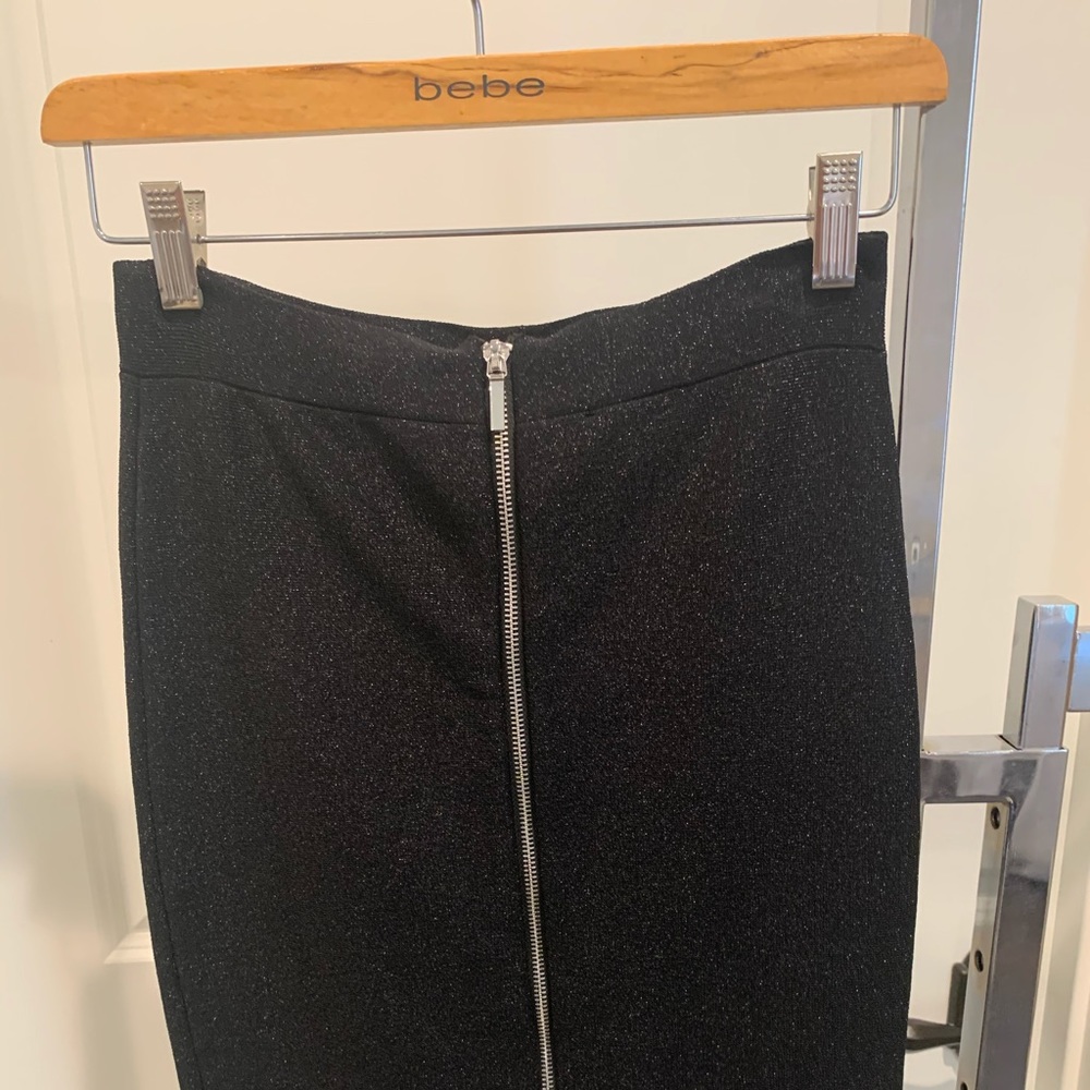 Bebe skirt